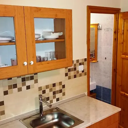 Appartement Little Apartman