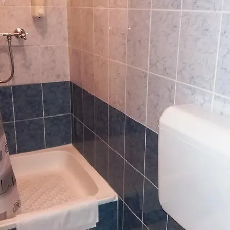 Appartement Little Apartman *