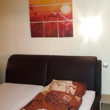 Little Apartman