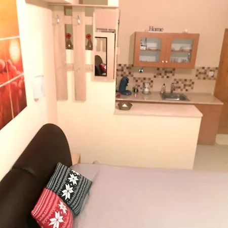 Appartement Little Apartman *